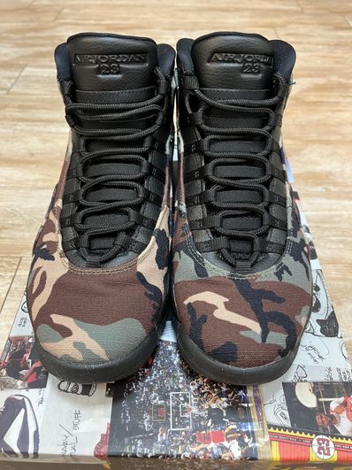 Nike Air Jordan 10 "Woodlamd Camo"
