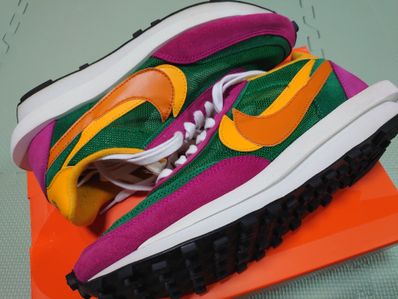 sacai × NIKE LDV WAFFLE "PINE GREEN"