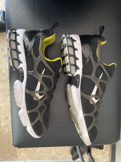 Stussy x Nike Air Zoom Kukini "Black/White/Bright Cactus"