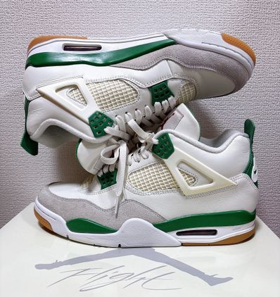 Nike SB × Air Jordan 4 Retro SP "Pine Green"