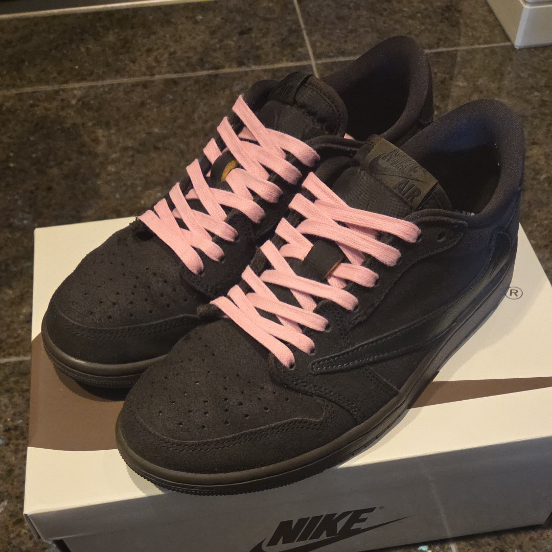 Travis Scott × Nike Air Jordan 1 Low OG SP "Velvet Brown and Dark Mocha"