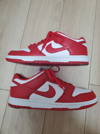 Nike Dunk Low SP "White and University Red"
