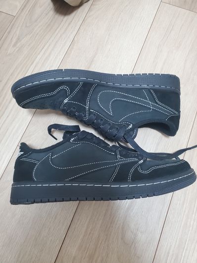 Travis Scott × Nike Air Jordan 1 Low OG SP "Black Phantom"