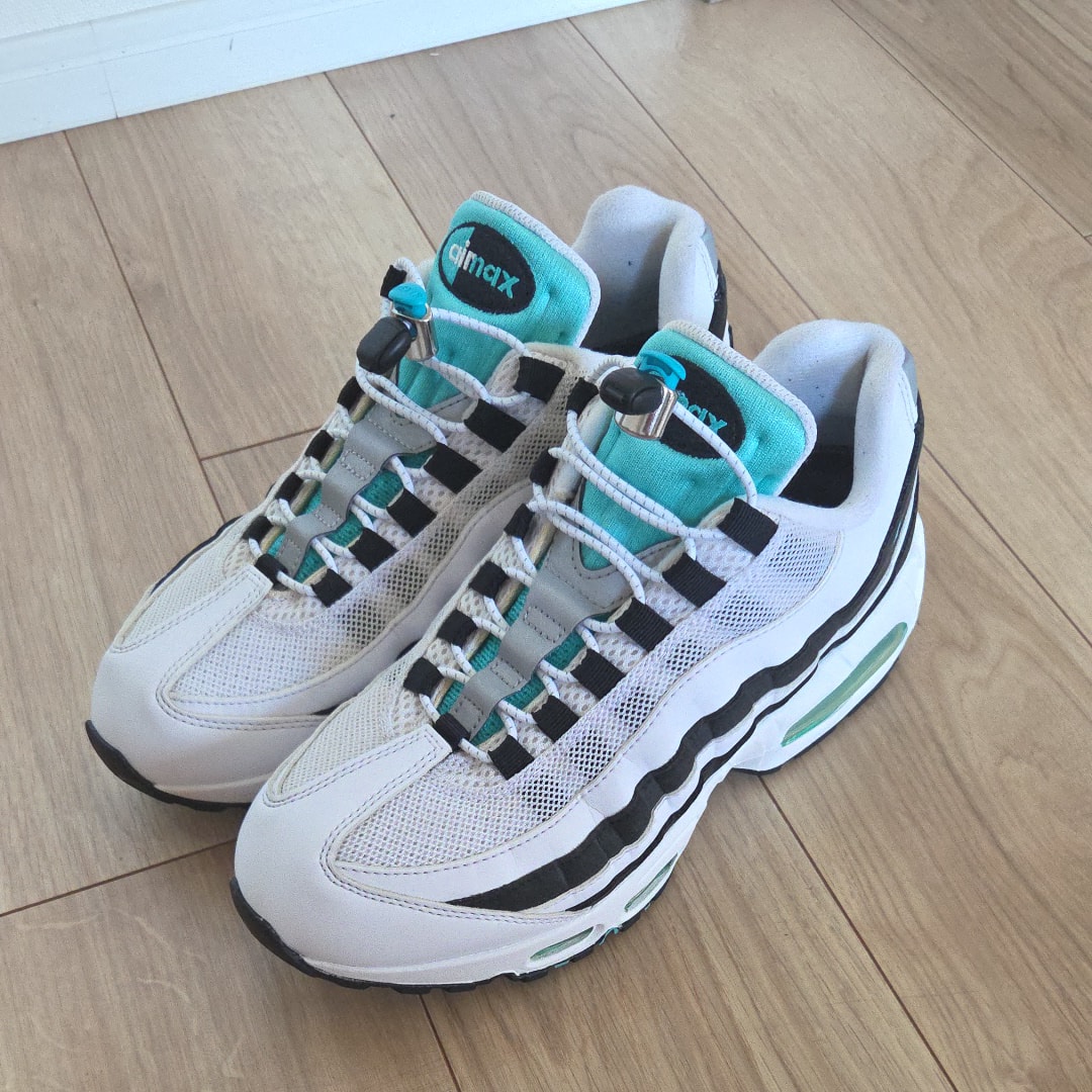 Nike Air Max 95 OG "White and Black"