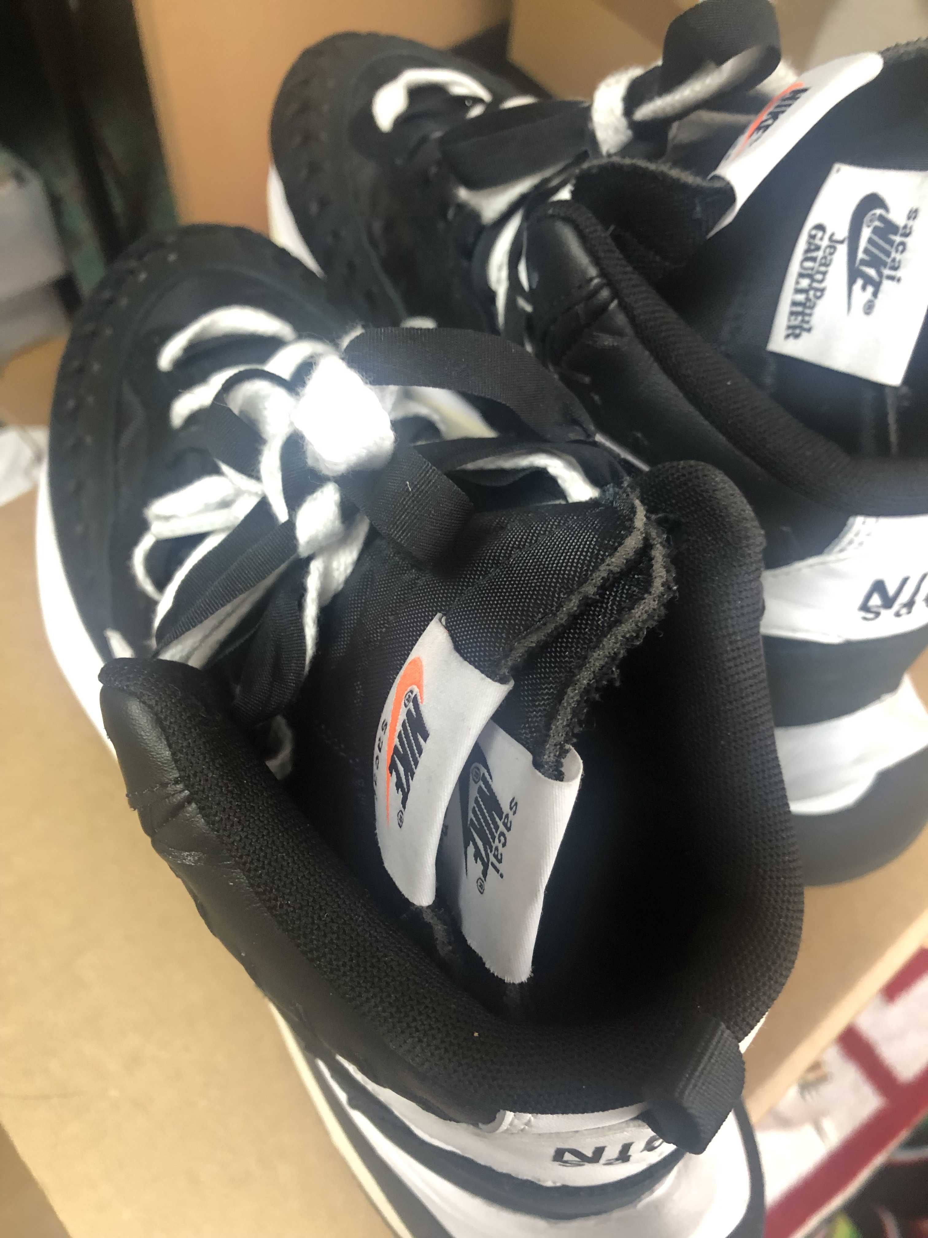 Jean-Paul Gaultier × sacai × Nike Vapor Waffle "Black/Black-White"