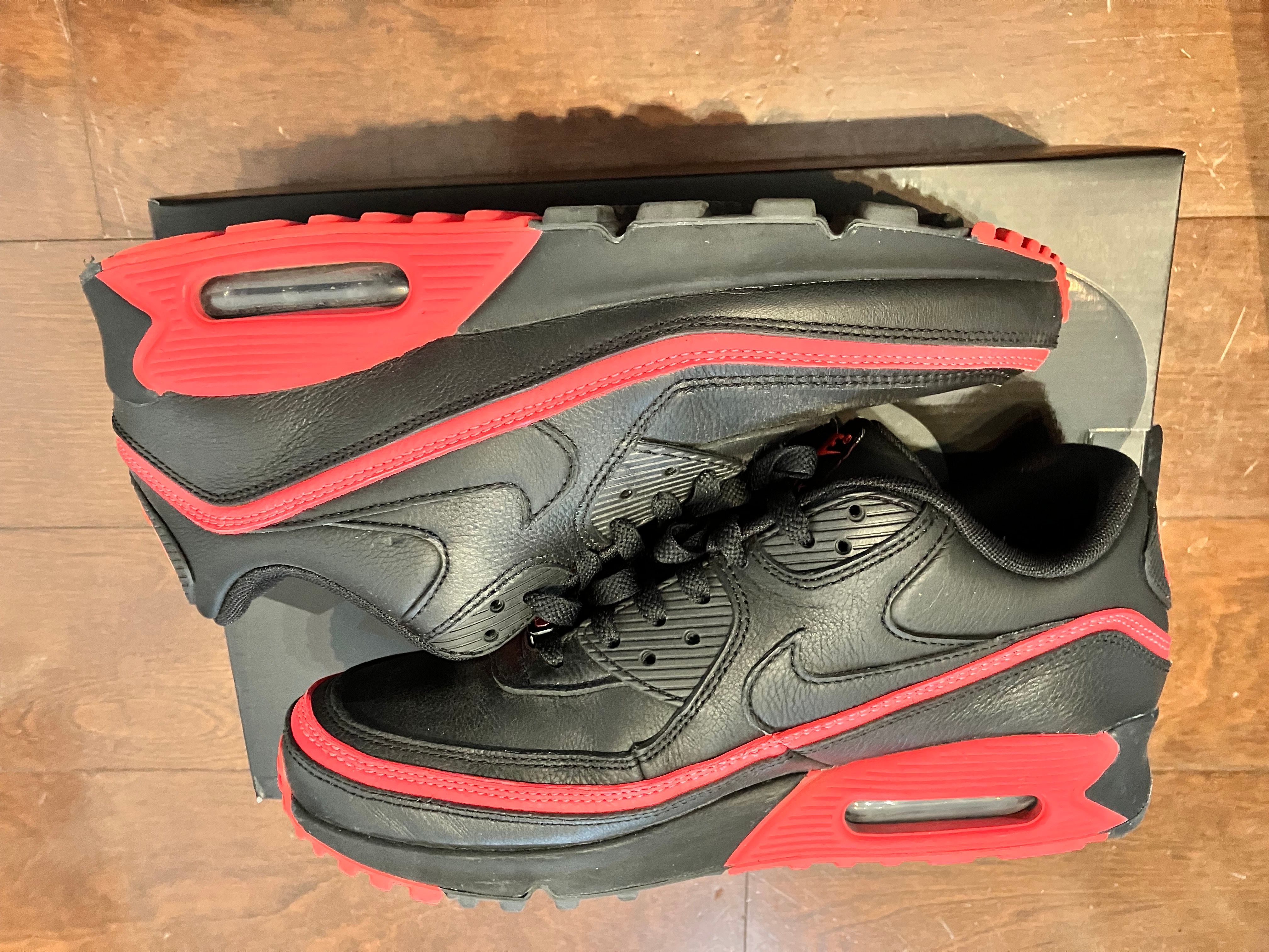 UNDEFEATED × Nike Air Max 90 "Black/Red"