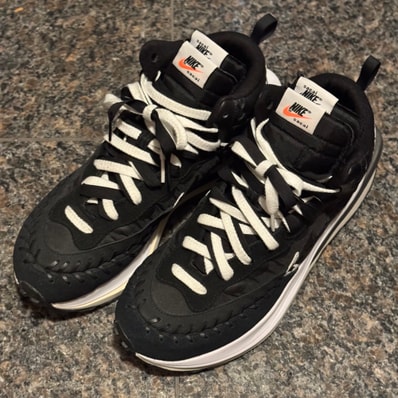 Jean-Paul Gaultier × sacai × Nike Vapor Waffle "Black/Black-White"