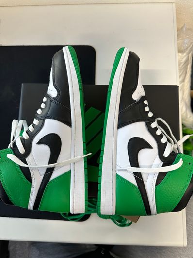 Nike Air Jordan 1 Retro High OG "Celtics/Black and Lucky Green" (2023)
