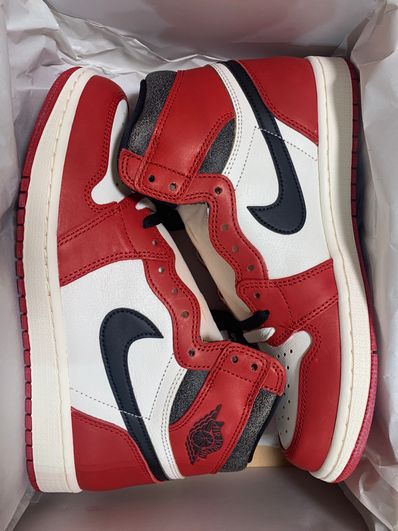 Nike Air Jordan 1 High OG "Lost & Found/Chicago"