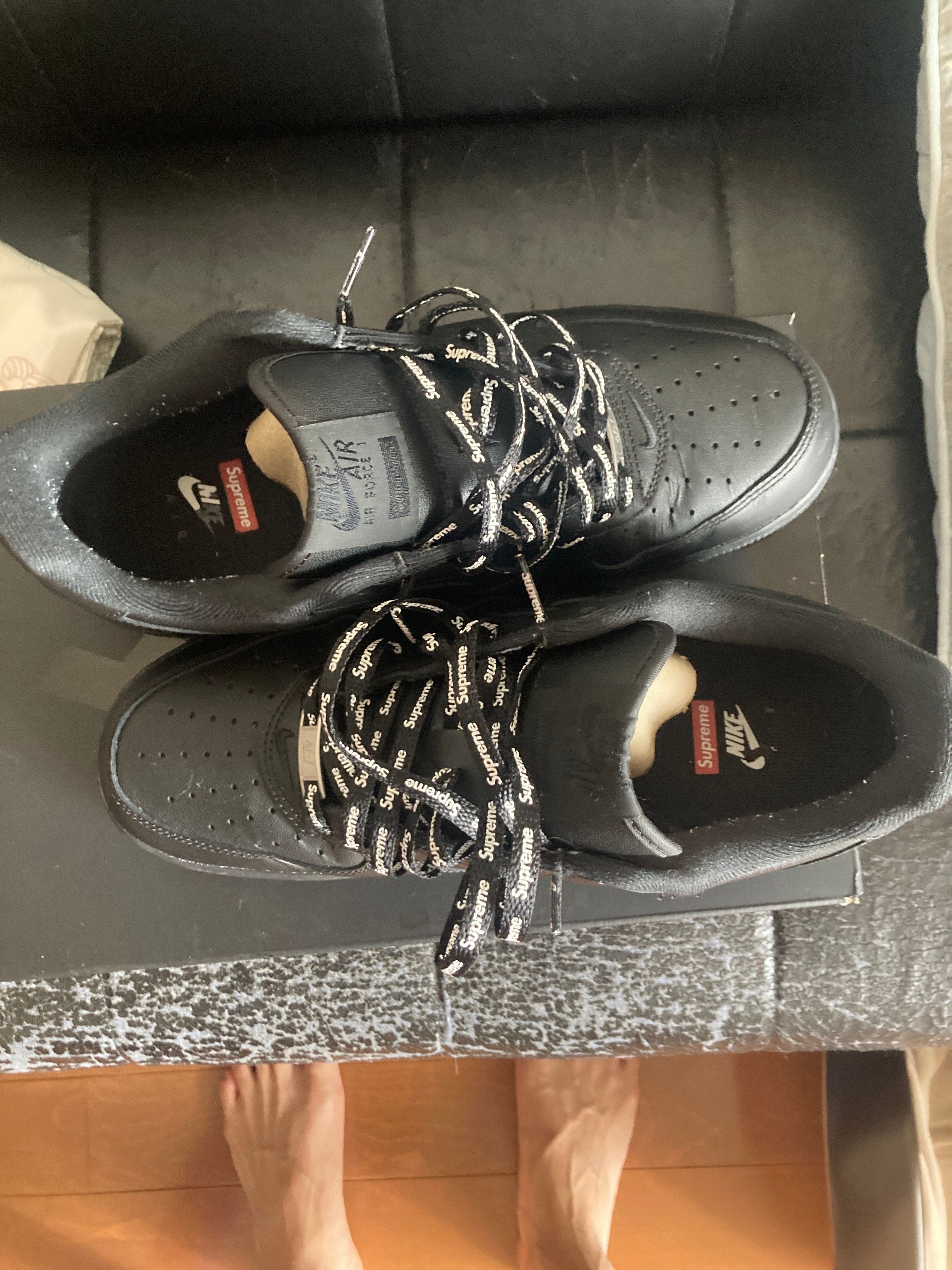 Supreme × Nike Air Force 1 Low "Black"