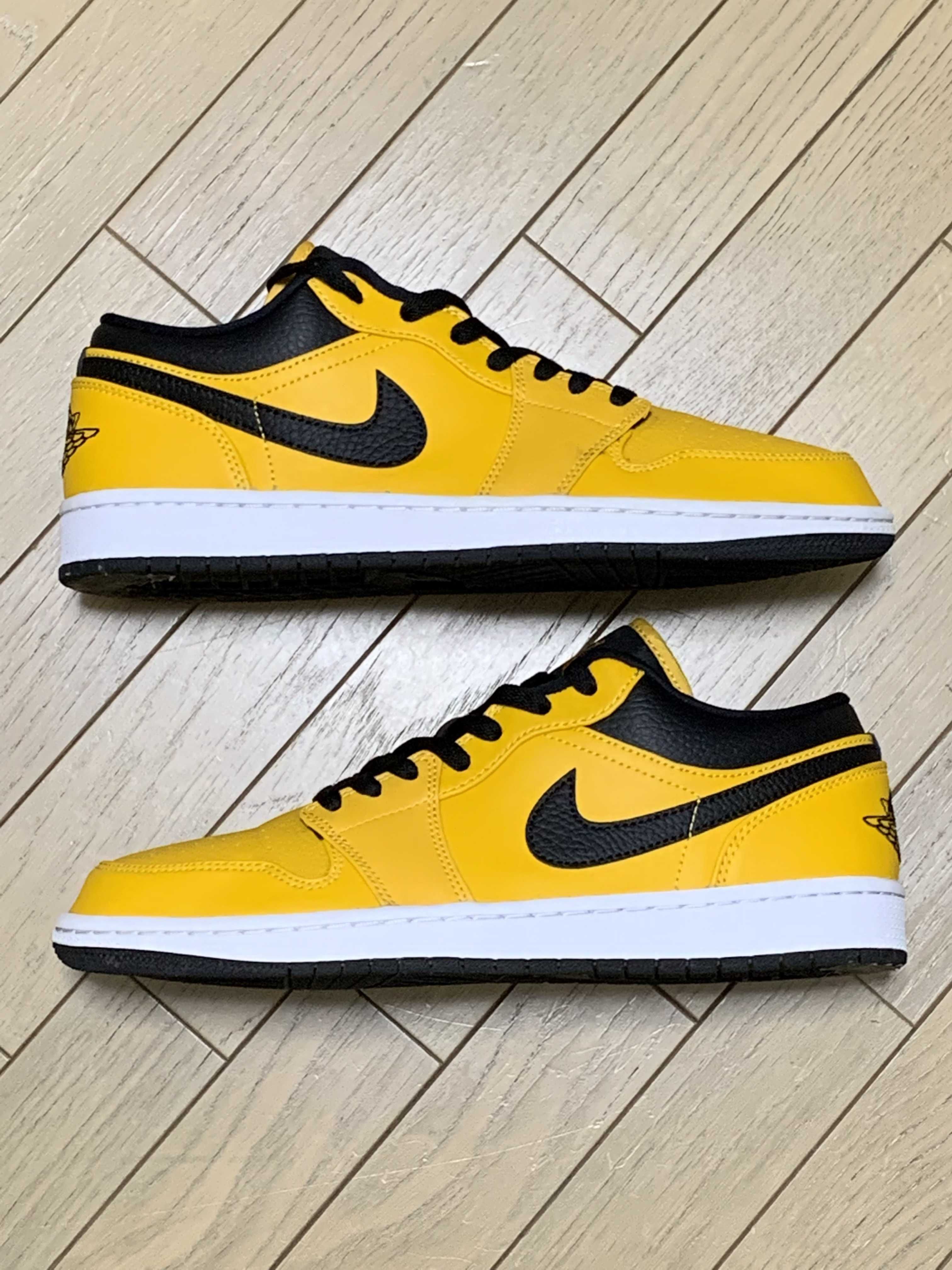 NIKE AIR JORDAN 1 LOW "UNIVERSITY GOLD"