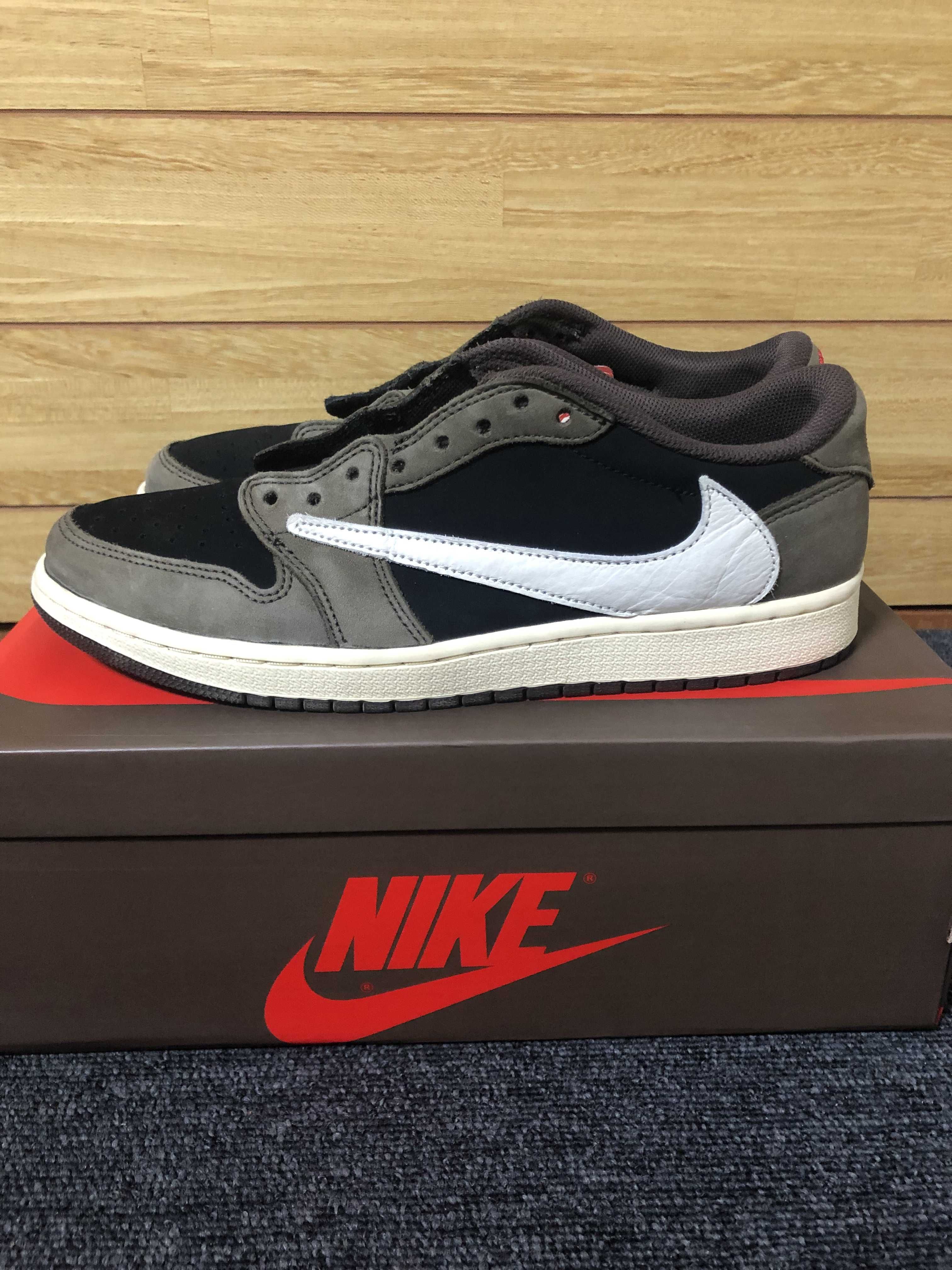 Travis Scott × Nike Air Jordan 1 Low OG SP-T  "Black/Dark Mocha"