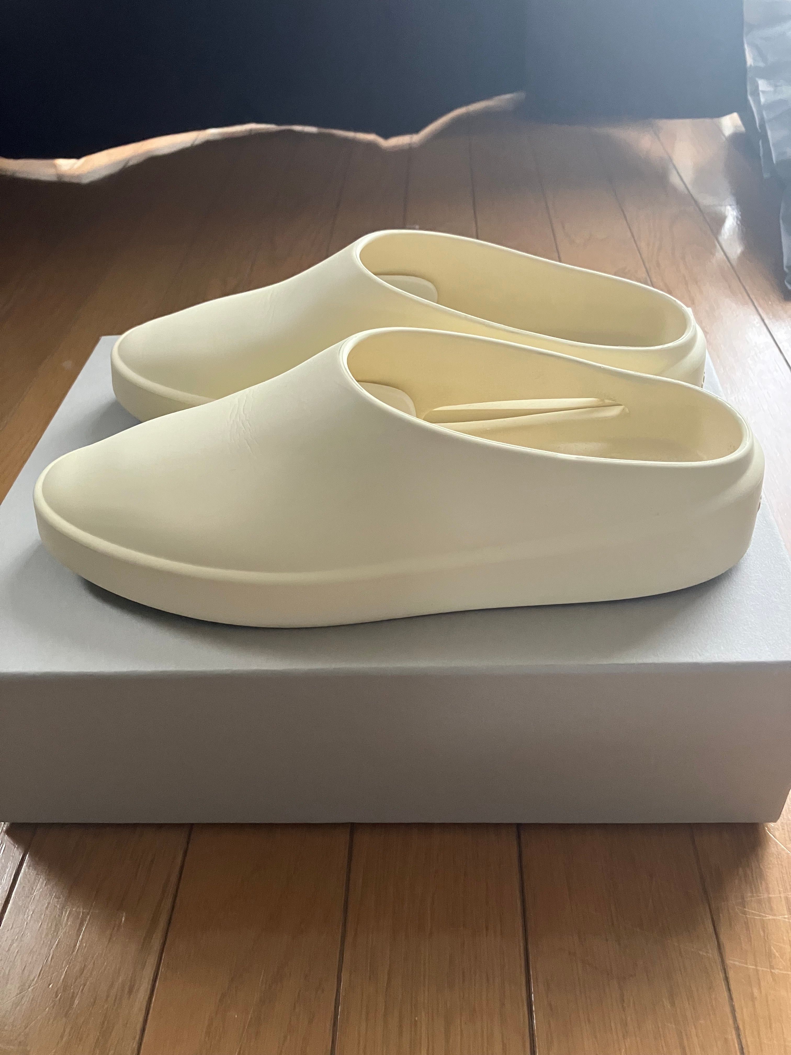 FEAR OF GOD THE CALIFORNIA SLIP-ON "CREAM"