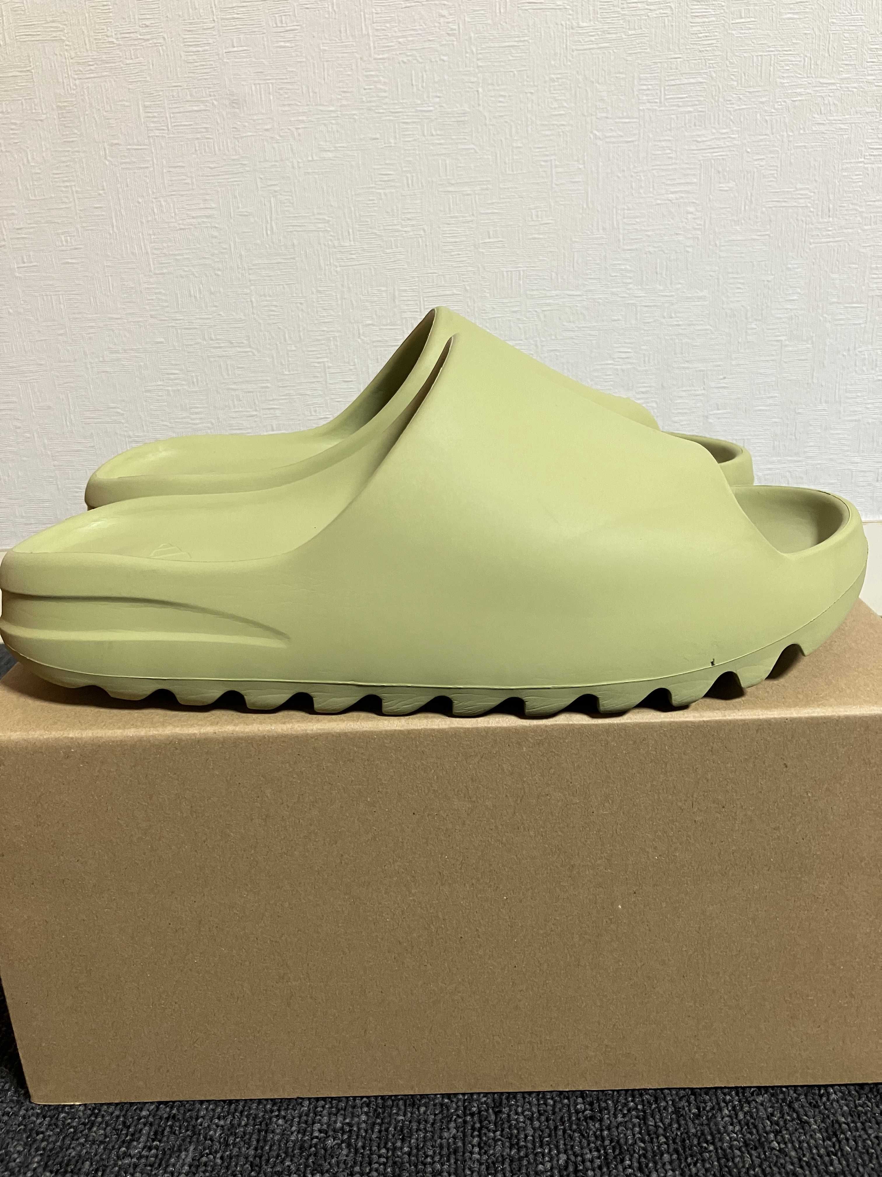 adidas YEEZY Slide "Resin" (GZ5551)