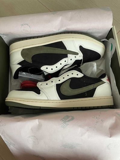 Travis Scott × Nike Women's Air Jordan 1 Low OG "Medium Olive"