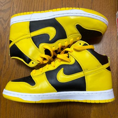 Nike Dunk High "Black/Varsity Maize"