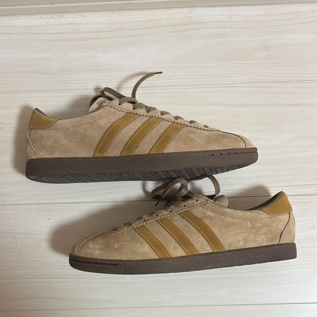 adidas Tobacco "Pantone/Mesa/Gum"