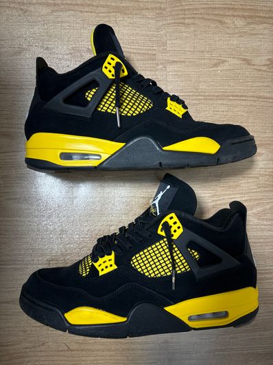 Nike Air Jordan 4 Retro "Thunder"(2023)
