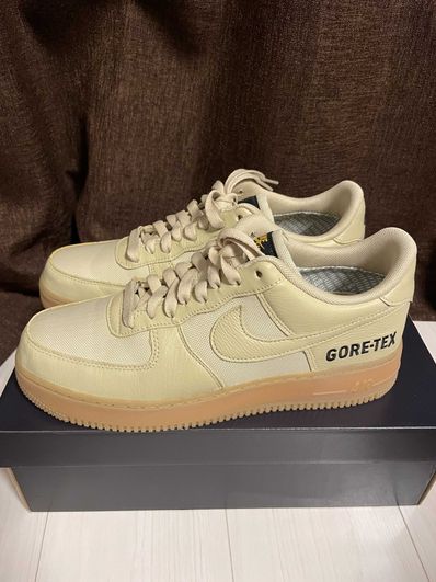 Nike Air Force 1 Low Gore-Tex "Team Gold"