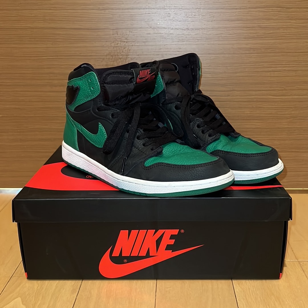 Nike Air Jordan 1 Retro High OG "Black/Pine Green" (2020)