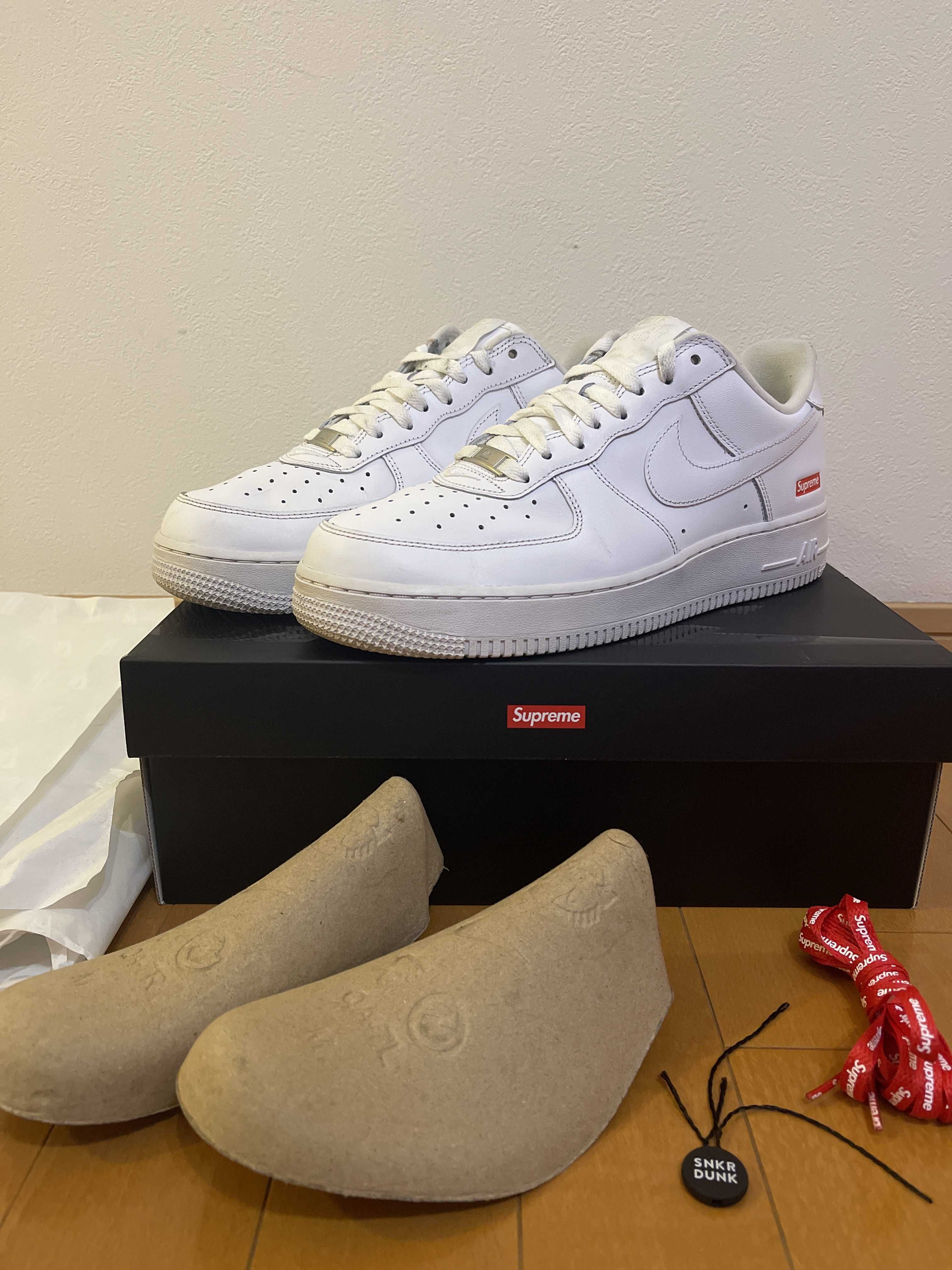 Supreme × Nike Air Force 1 Low "White"