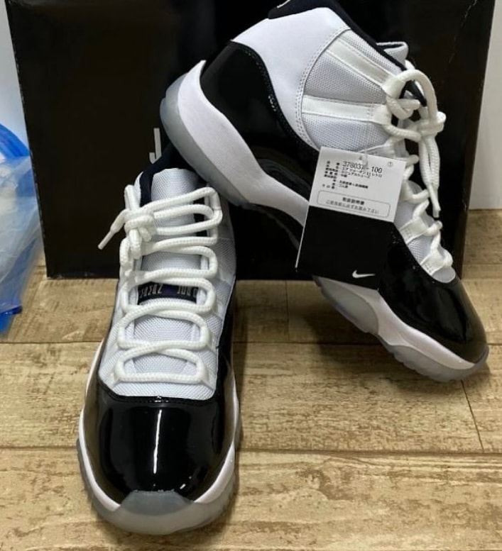 Nike Air Jordan 11 Retro "Concord" (2018)