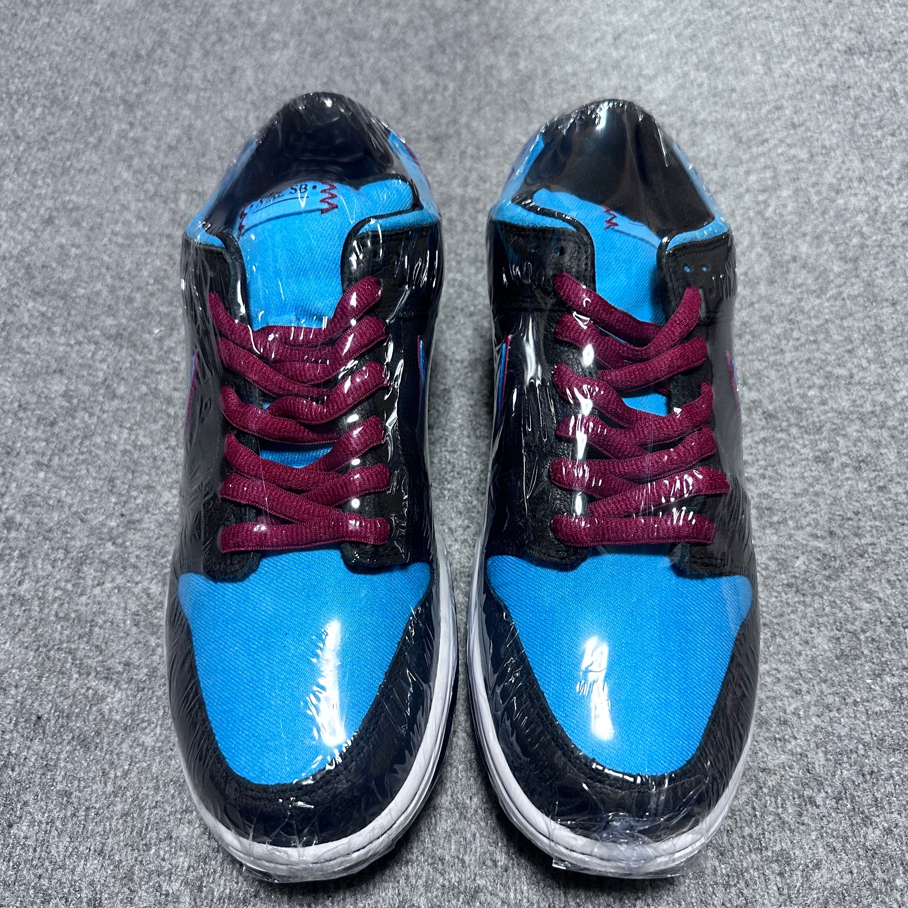 Nike SB Dunk Low "Angel and Death"