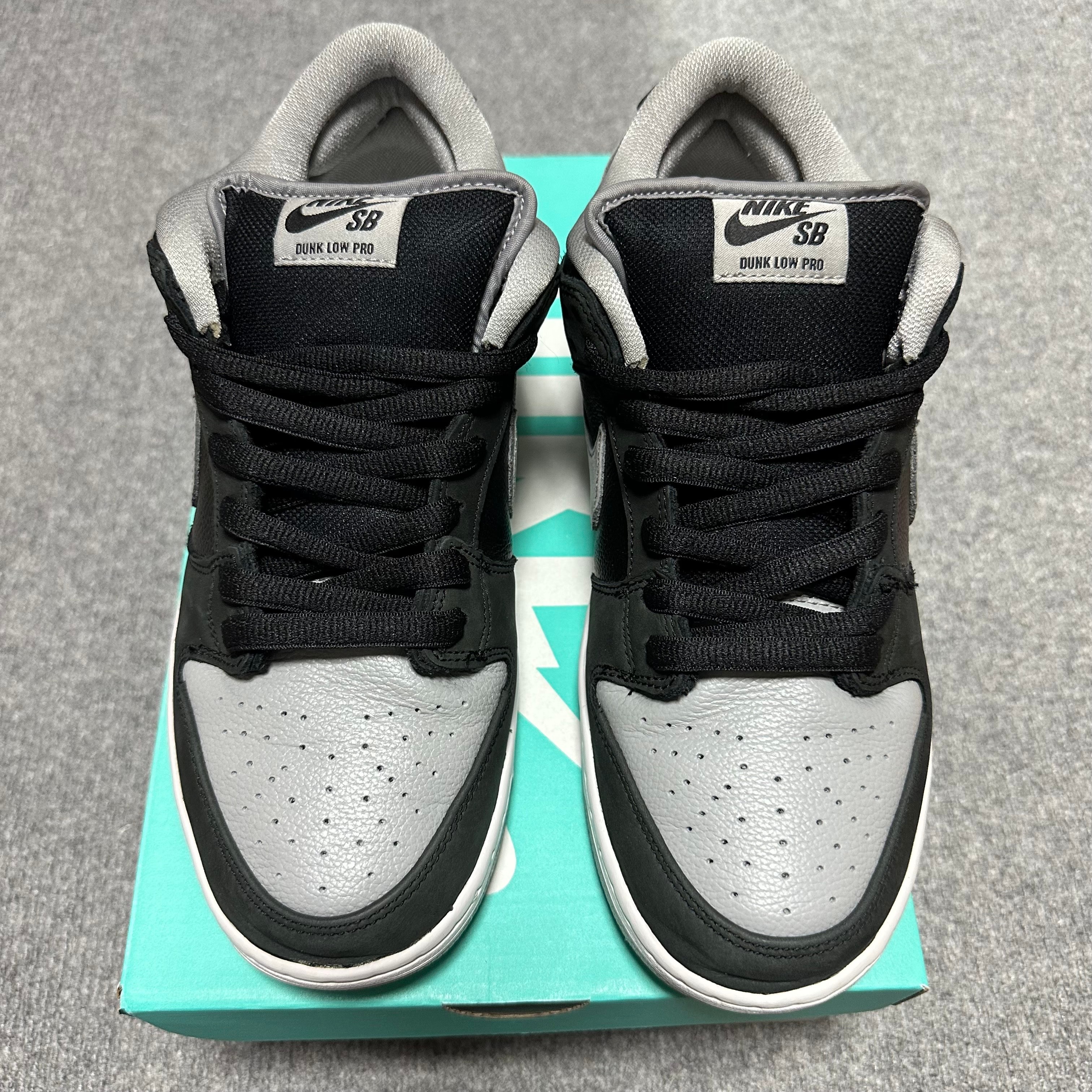 Nike SB Dunk Low "Shadow"