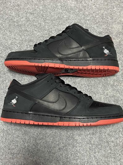 Nike SB Dunk Low TRD QS "Black Pigeon"