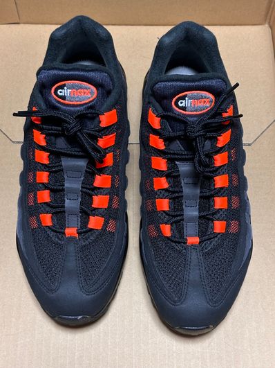 Nike Air Max 95 "Black/Hyper Crimson"