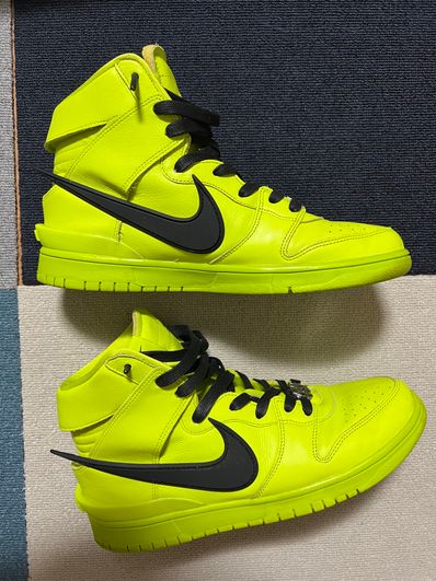 AMBUSH × NIKE DUNK HIGH "FLASH LIME"