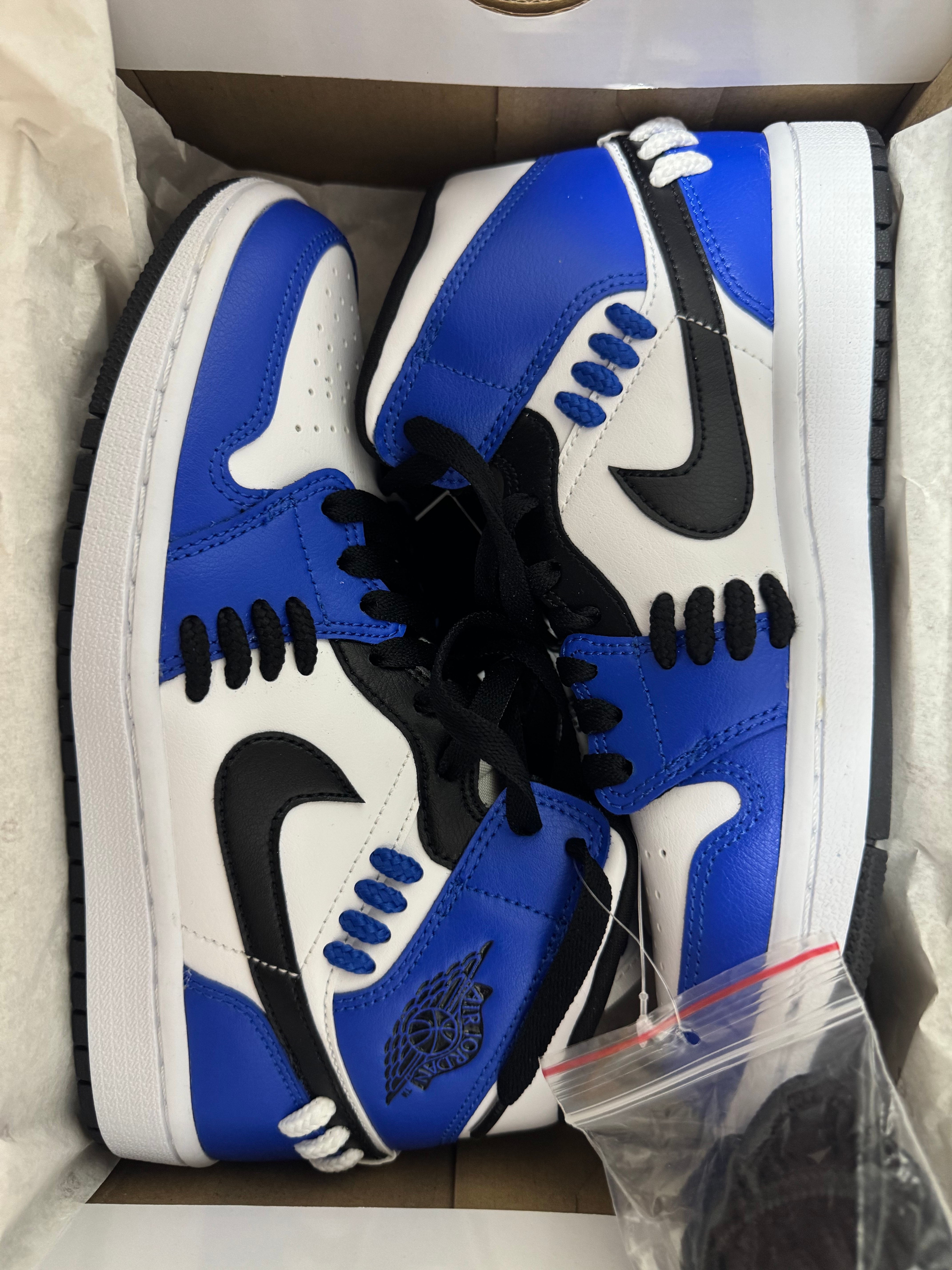 Nike Women's Air Jordan 1 Mid "Sister Hood"