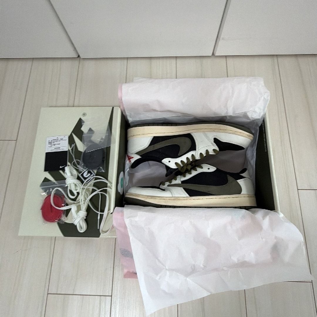 Travis Scott × Nike Women's Air Jordan 1 Low OG "Medium Olive"