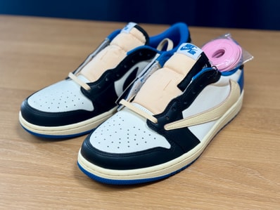 Travis Scott × fragment design × Nike Air Jordan 1 Low OG SP "Military Blue"