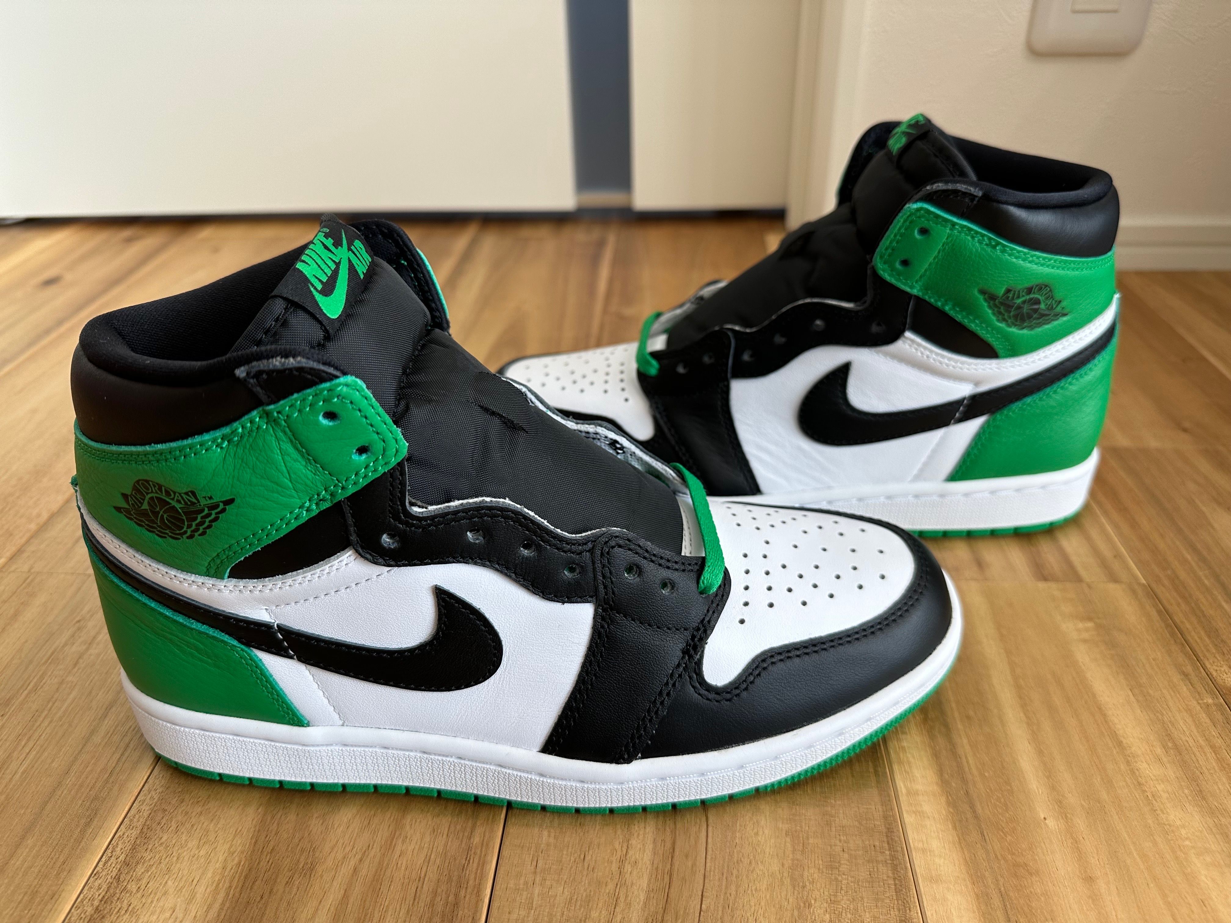 Nike Air Jordan 1 Retro High OG "Celtics/Black and Lucky Green" (2023)