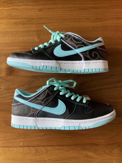 Nike Dunk Low "Barber Shop"
