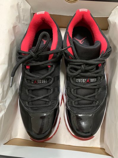 NIKE AIR JORDAN 11 RETRO LOW BRED