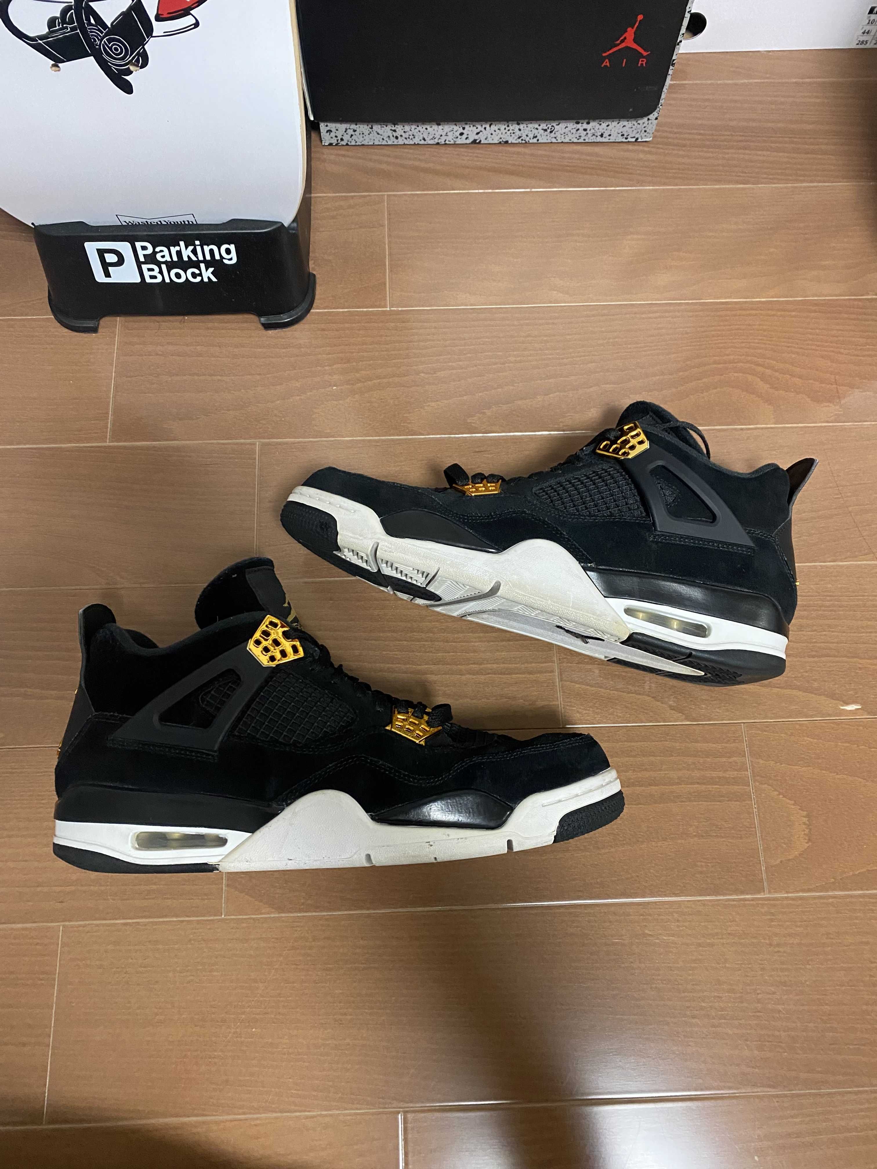 NIKE AIR JORDAN 4 RETRO "ROYALTY"