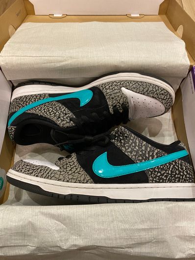 Nike SB Dunk Low "Elephant/Safari"