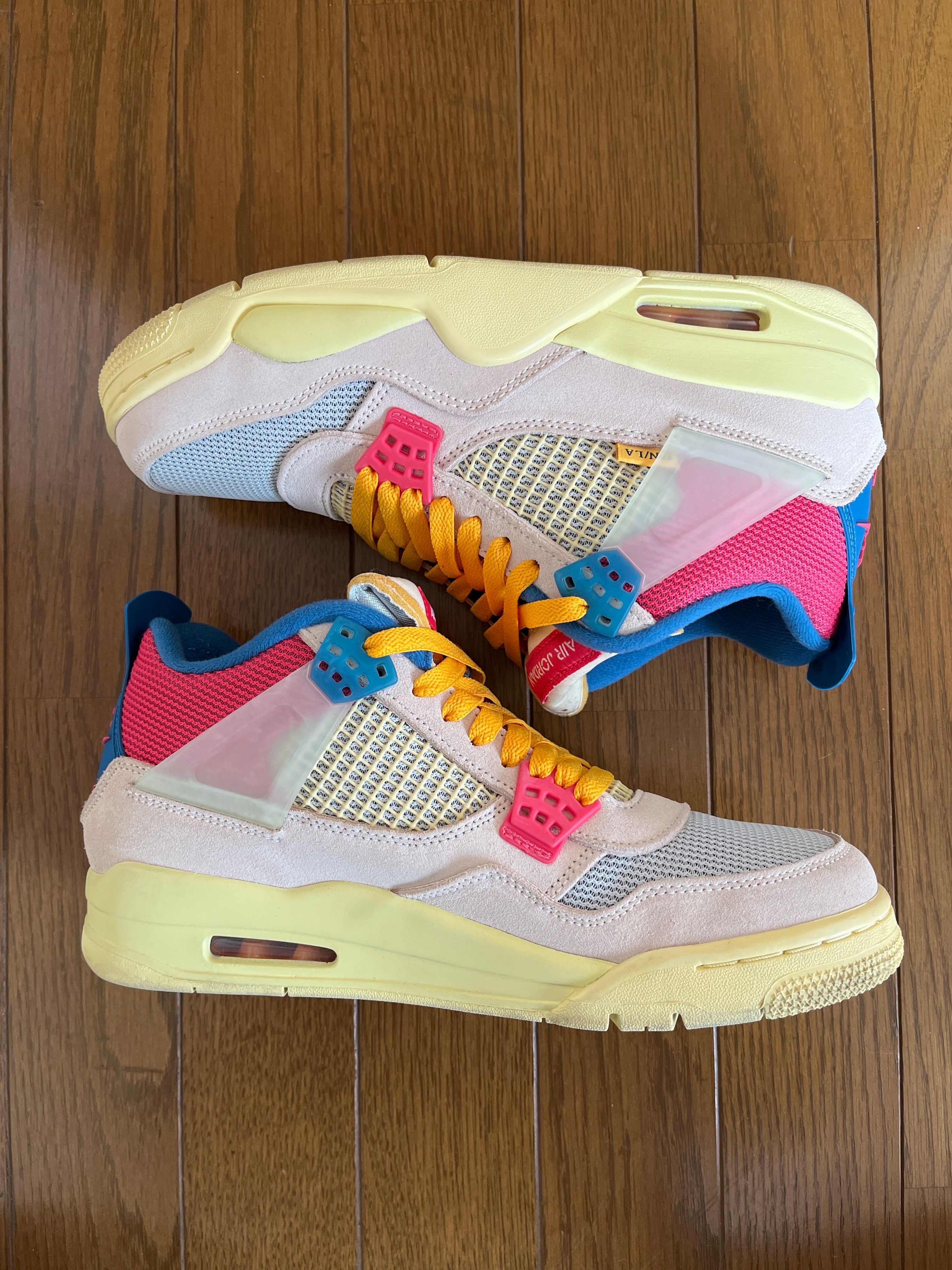 UNION × Nike Air Jordan 4 SP "Guava Ice/Light Fusion Red"