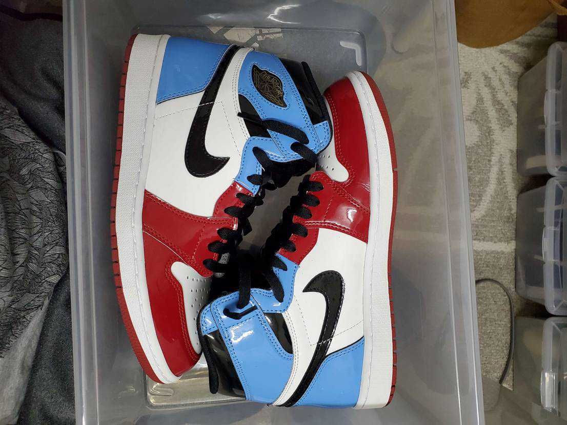 Nike Air Jordan 1 High OG "Fearless"