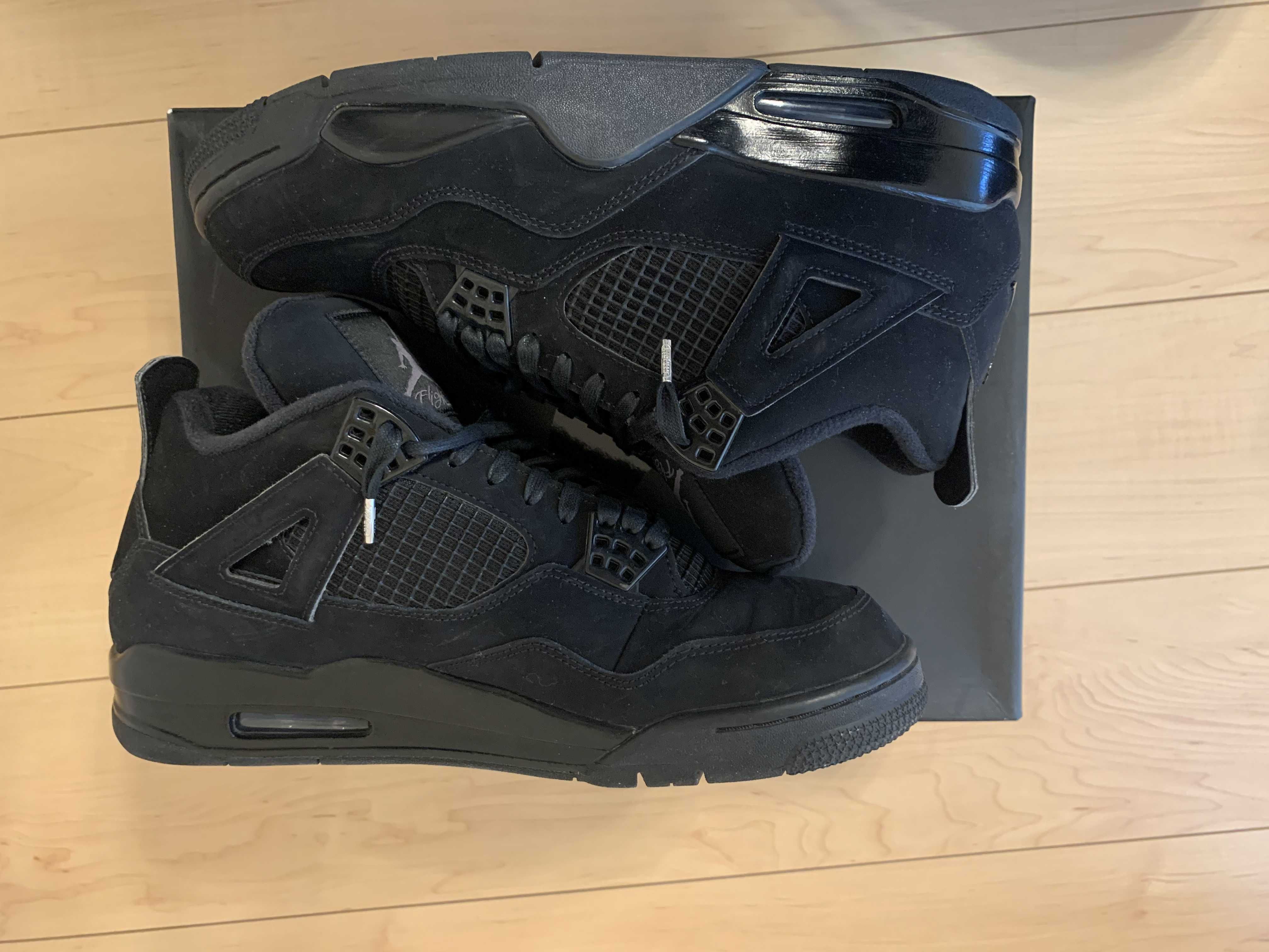 Nike Air Jordan 4 "Black Cat"