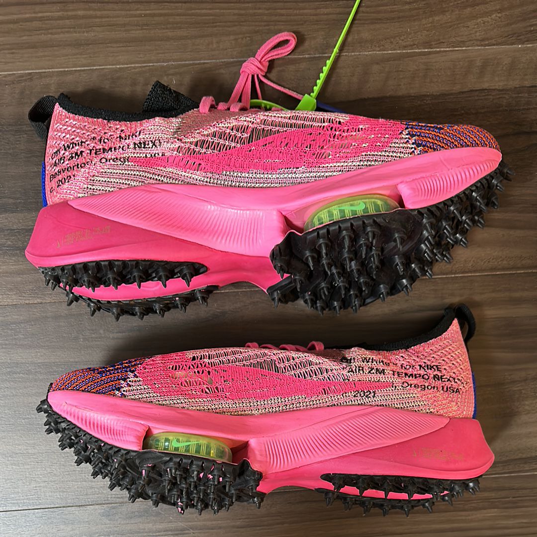 Off-White × Nike Air Zoom Tempo Next% Flyknit "Pink Glow"