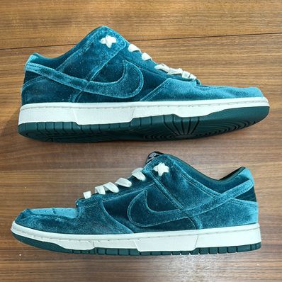 Nike Women's Dunk Low "Atomic Teal"