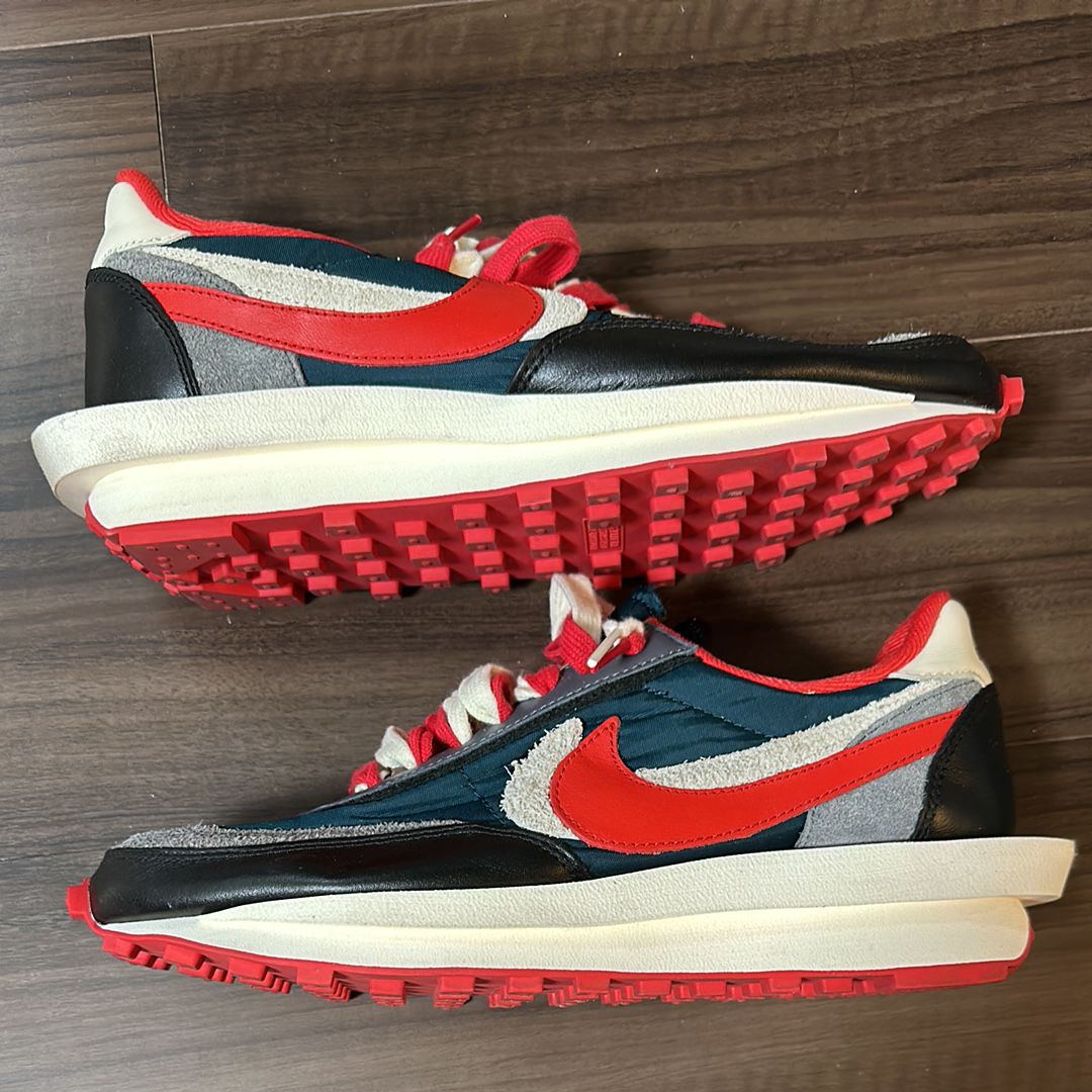 UNDERCOVER × sacai × Nike LD Waffle "Midnight Spruce/Pale Ivory-Dark Grey-University Red"