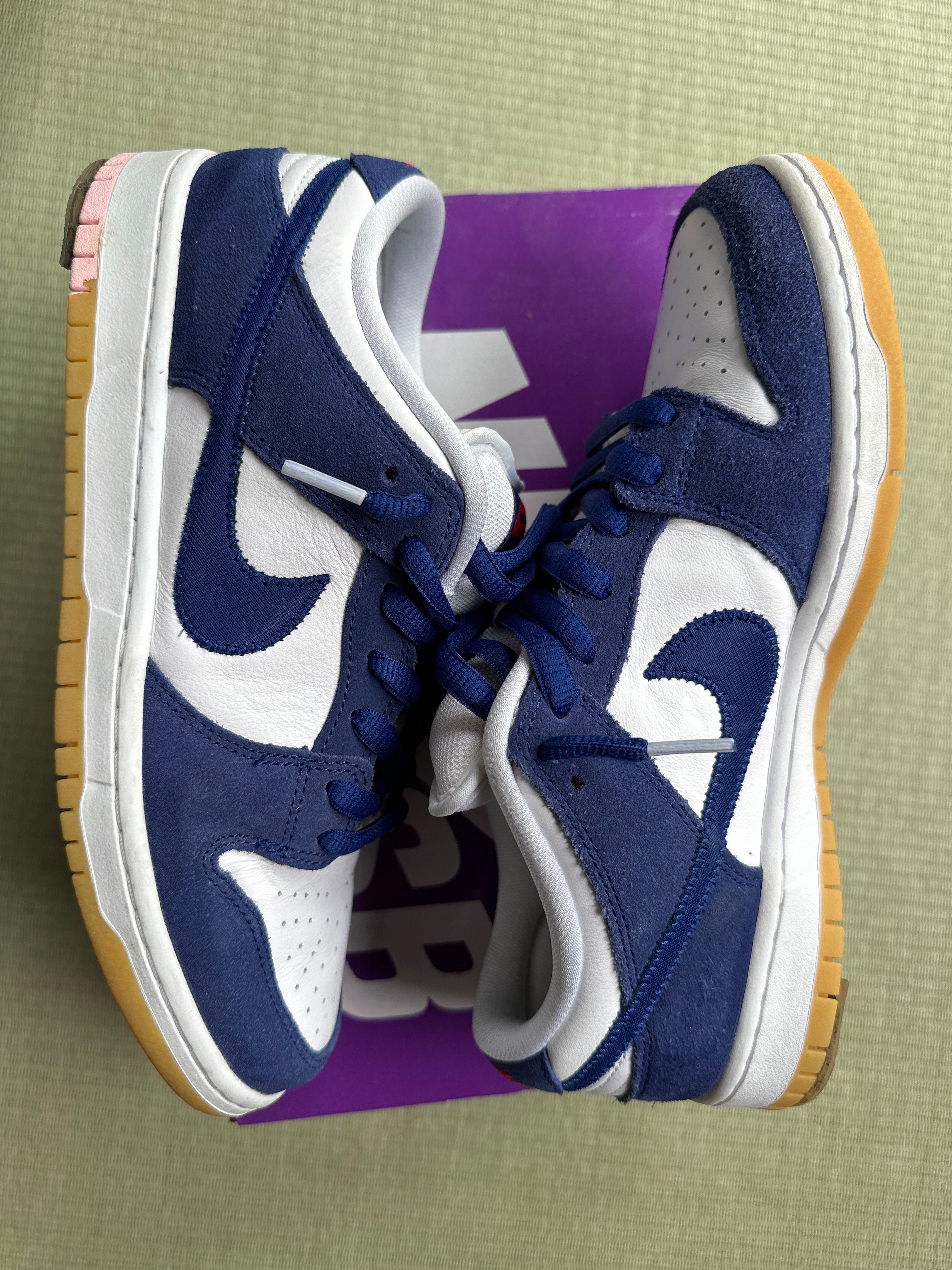 Nike SB Dunk Low "Los Angeles Dodgers/Deep Royal Blue"
