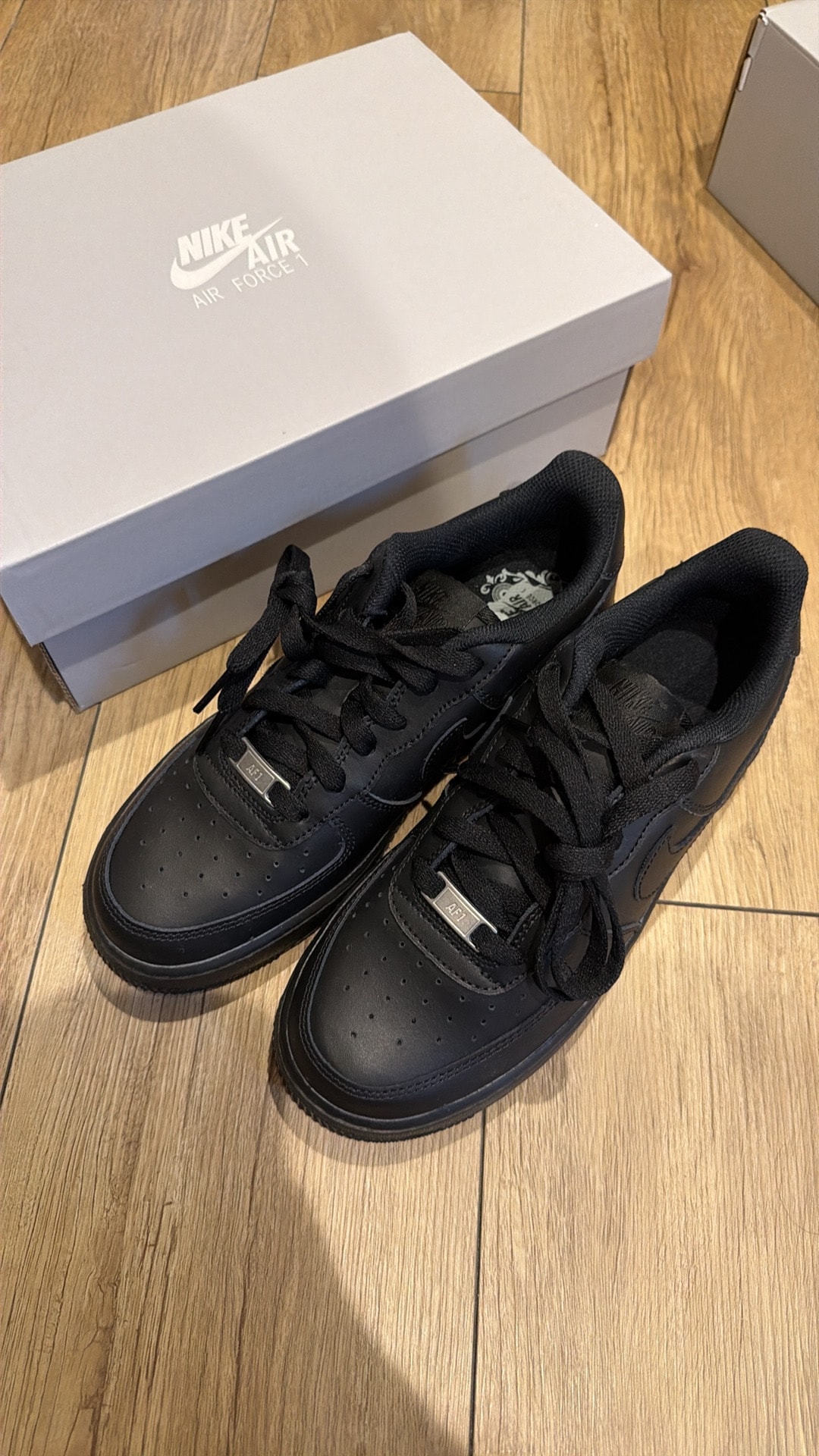Nike GS Air Force 1 LE "Black"