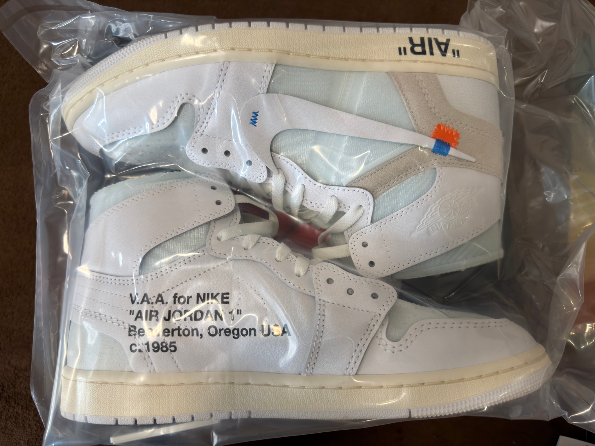 Virgil Abloh Archive (V.A.A.) × Nike Air Jordan 1 Retro High OG "Alaska"
