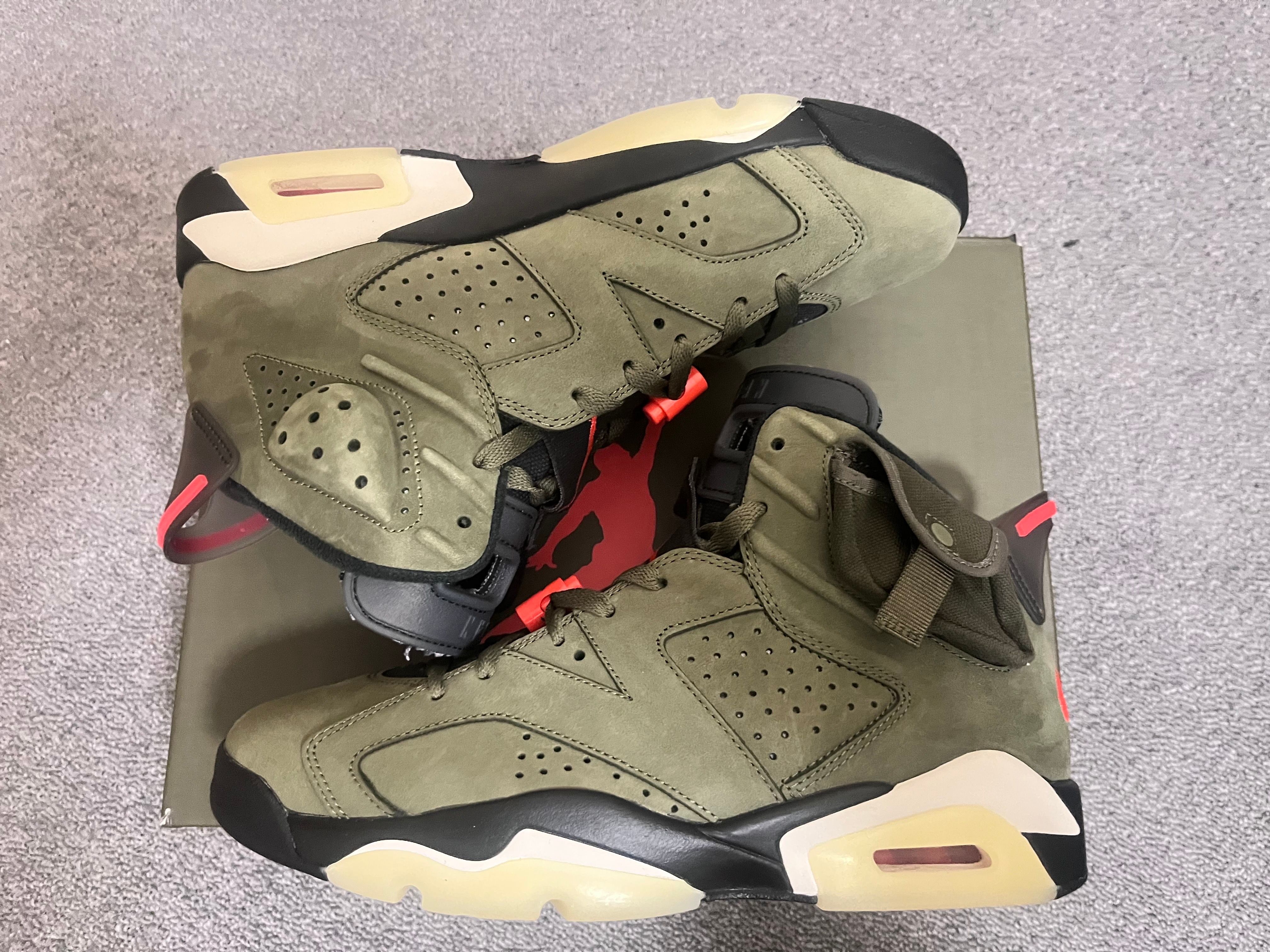 Travis Scott × Nike Air Jordan 6 Retro "Medium Olive"