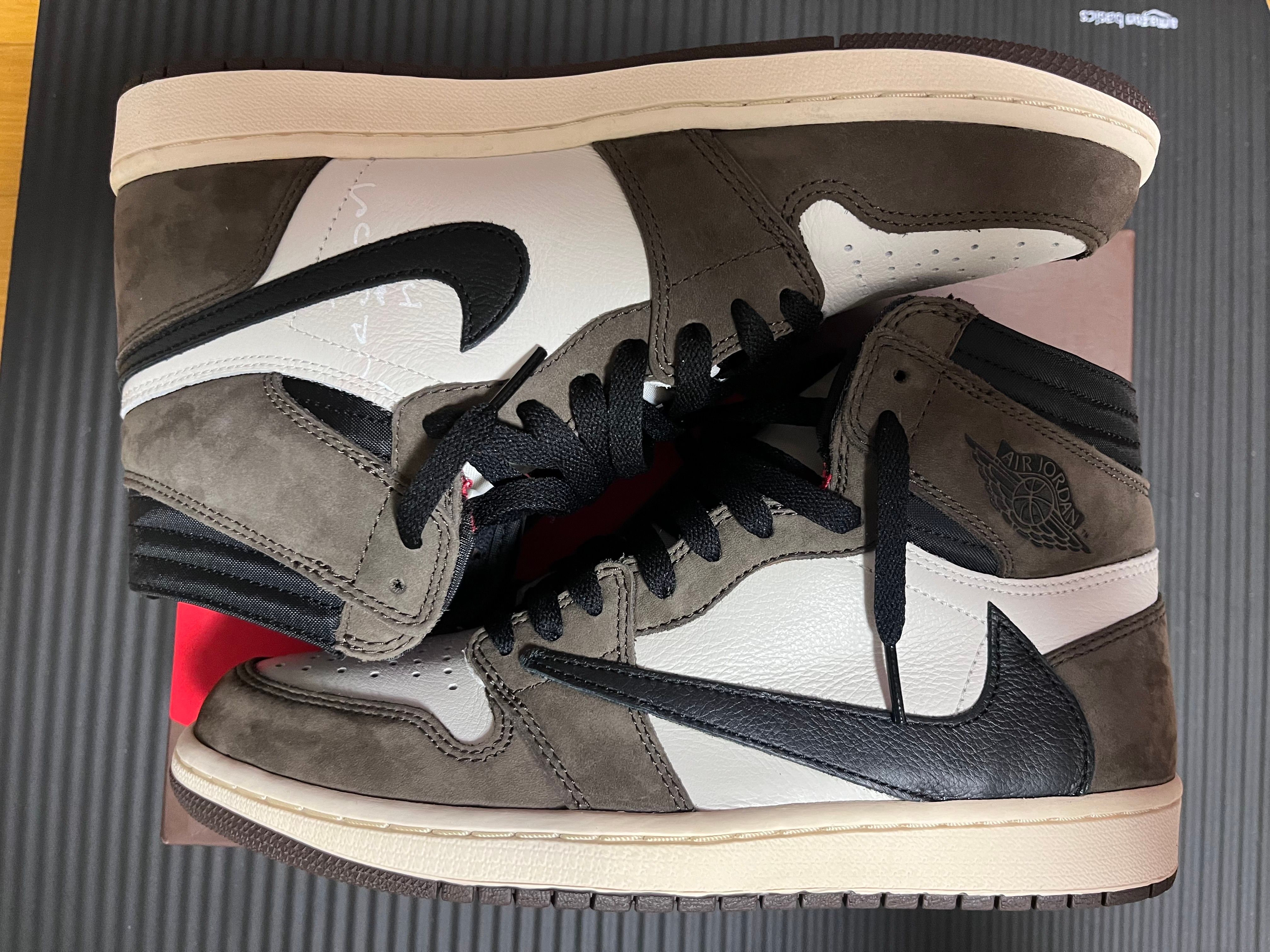 Travis Scott × Nike Air Jordan 1 Retro High OG TS SP "Sail/Dark Mocha"